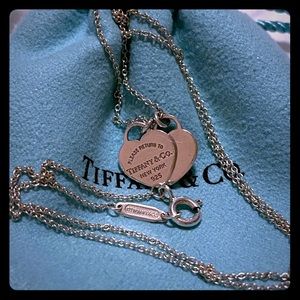 Tiffany & Co. Return to Tiffany mini double heart